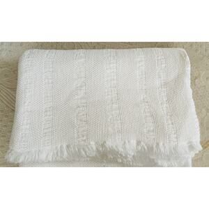 Antonio Salgado 100% White Textured Cotton California King Sheet Blanket